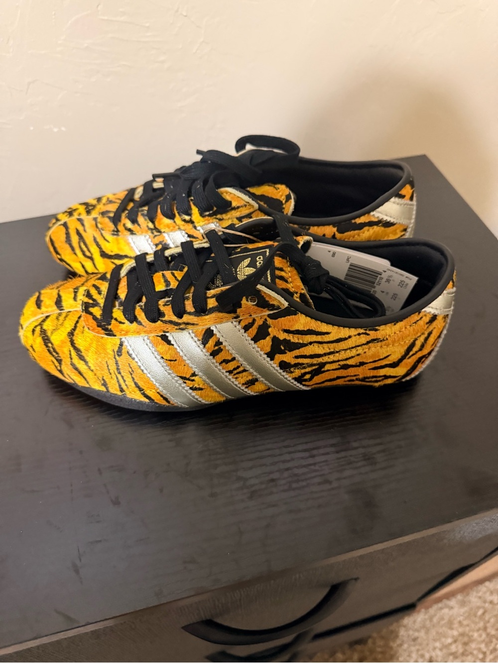 adidas Tiger-Stripe Sneakers in Yellow and Black with Silver Accents 5W/4Y